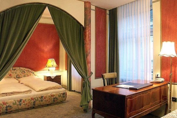 Hotel Viki
