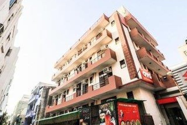 Avni Residency By Oyo Rooms