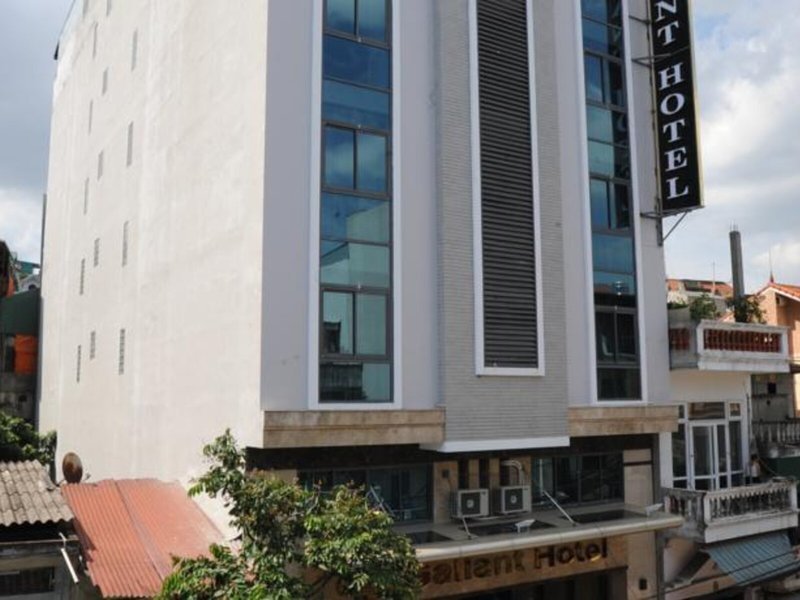 Gallant Hotel