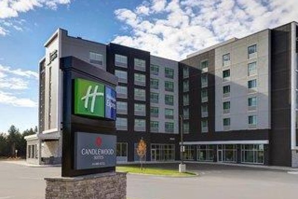 Holiday Inn Express Kingston West