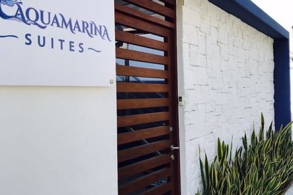 Aquamarina Suites