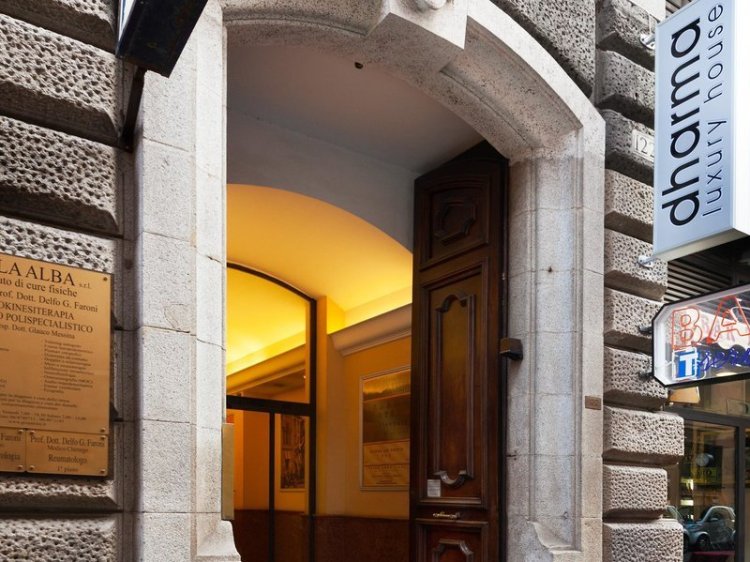 Dharma Luxury Hotel