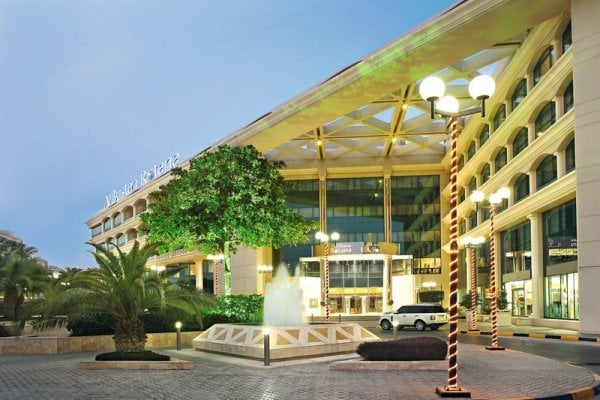 Mövenpick Grand Al Bustan Dubai
