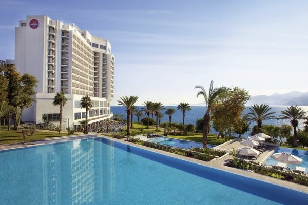 Akra Hotel & Akra V Hotel