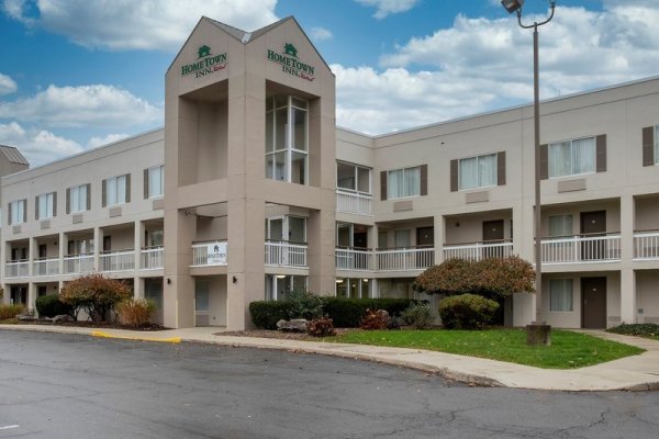 Home Town Inn By Red Roof East Syracuse