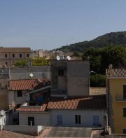Nughe' e' Oro
