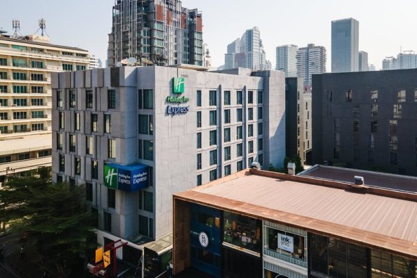 Holiday Inn Express Bangkok Sukhumvit 11