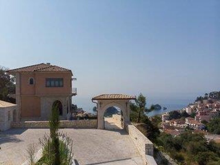 Elysium Living Parga