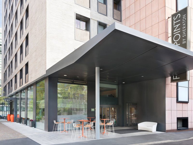 Four Points by Sheraton Milan Center recenzie