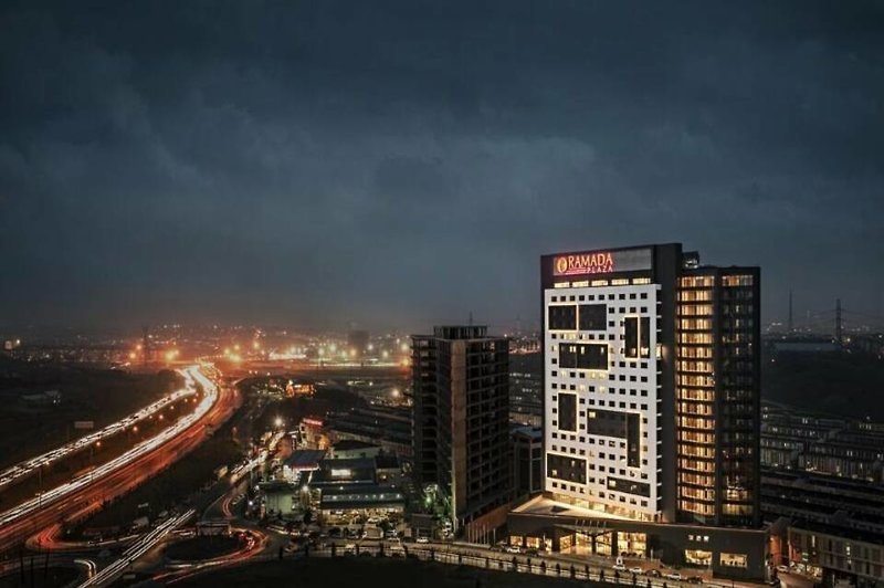 Ramada Plaza by Wyndham Istanbul Tekstilkent recenzie