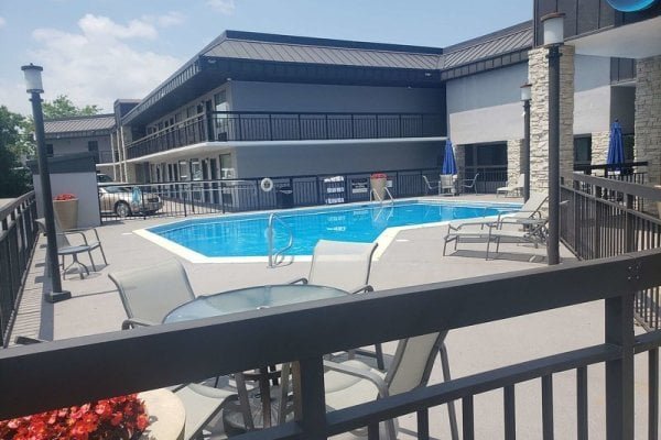 Best Western Center Inn