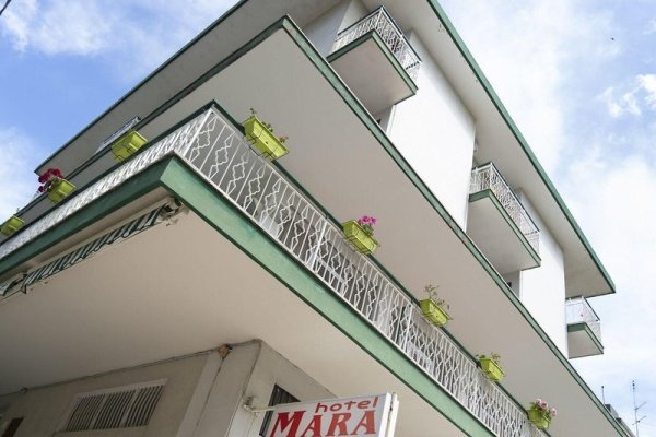 Hotel Mara