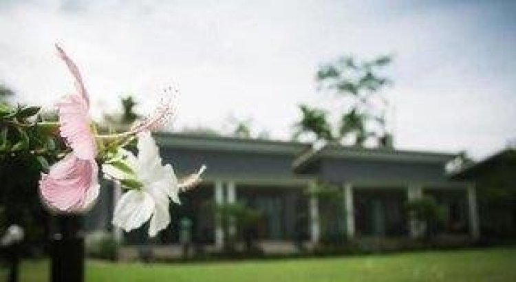 Moonlight Cottage Resort