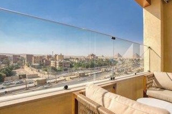 Mazar Pyramids Hotel