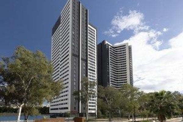 Hampton By Hilton Malaga Martiricos