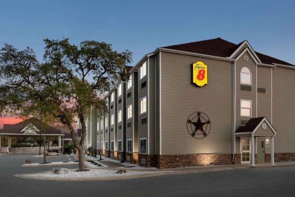 Microtel Inn & Suites By Wyndham San Antonio Airport North