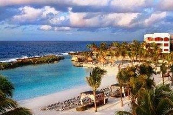 Hacienda Adults & Kids At Hard Rock Hotel Riviera Maya