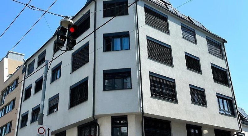Jimmy s Apartments