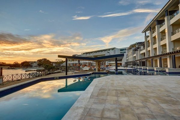 Hideaway at Royalton Negril
