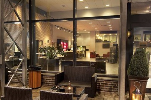 Park Inn By Radisson Oslo Airport Hotel West
