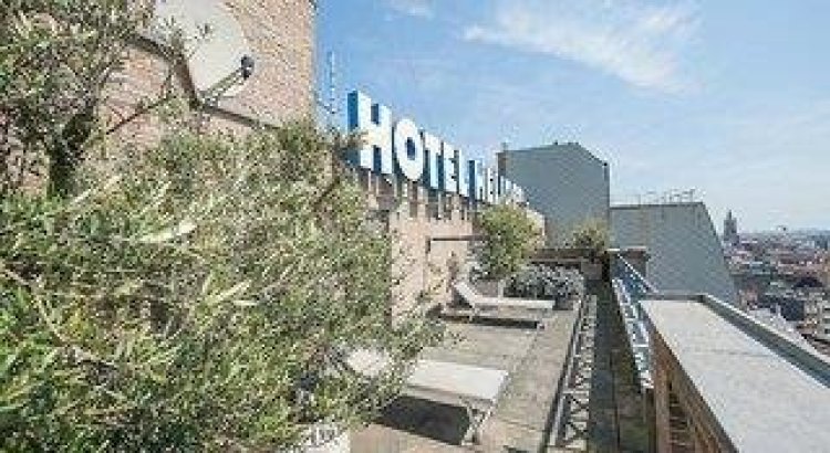 Beach Hotel Helios