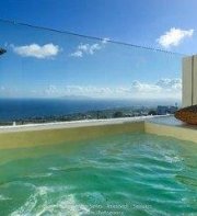 Divelia East Suites