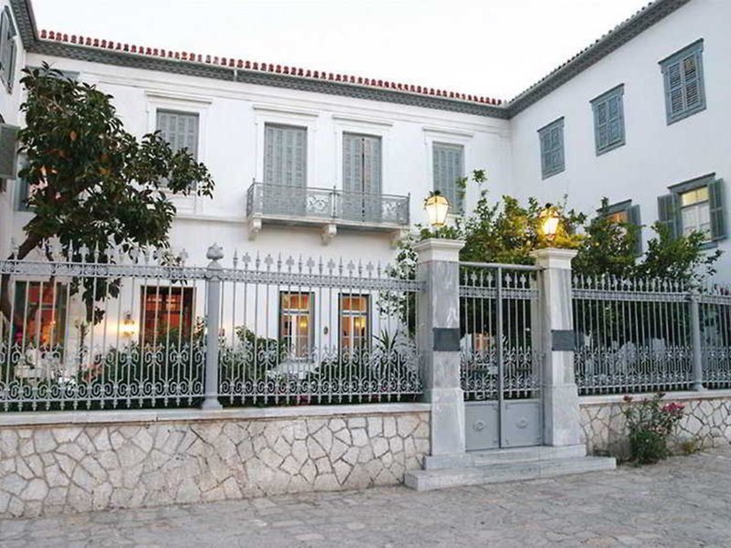 Hydroussa Hydra