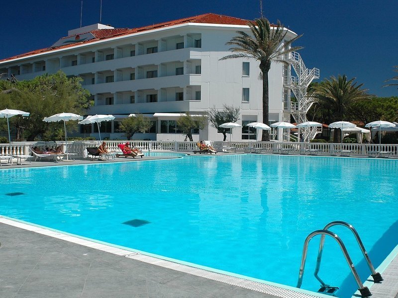 Domizia Palace recenzie