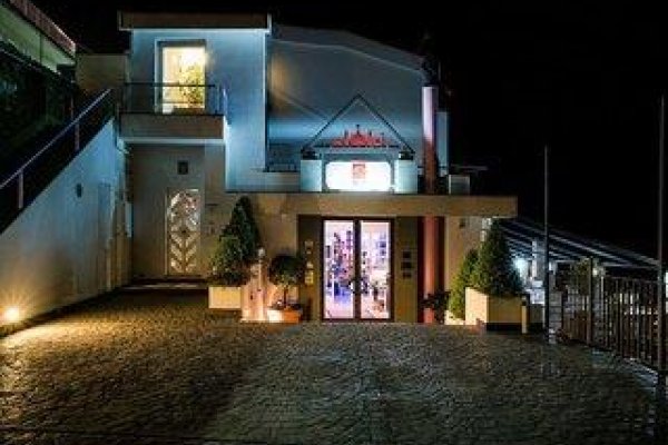 Albergo Diffuso Bacco Furore