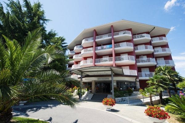 San Simon Resort - Hotel Haliaetum