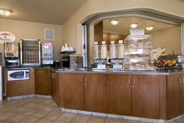 Super 8 Fort Nelson BC