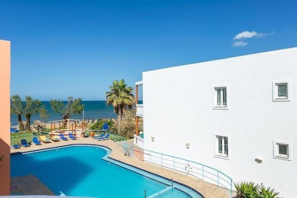 Eden Beach Hotel