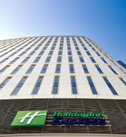 Holiday Inn Express Warsaw  The HUB