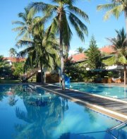 Dolphin Bay Resort
