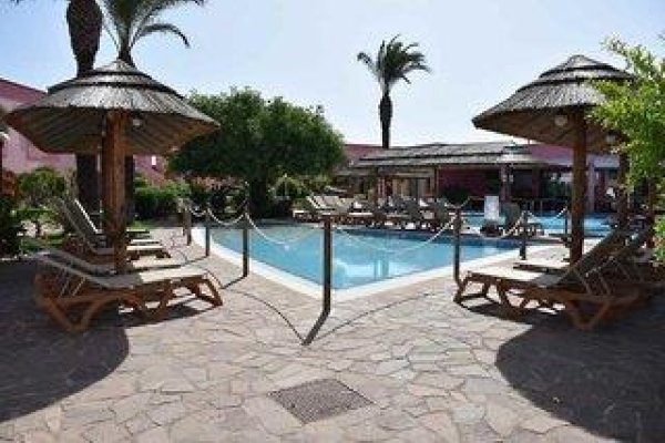 Punta Grossa Resort