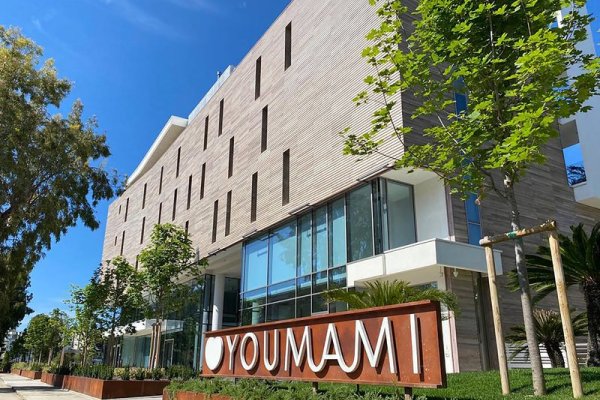 Youmami Suite Hotel