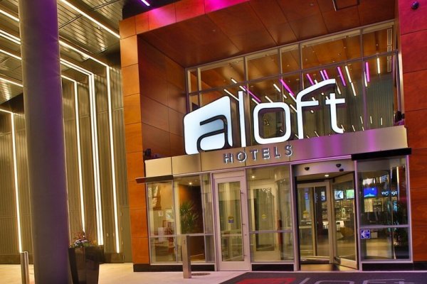 Aloft Chicago Mag Mile