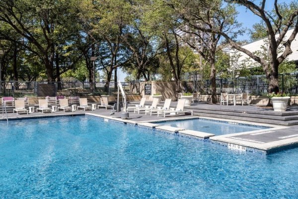 Hilton Dallas Lincoln Centre