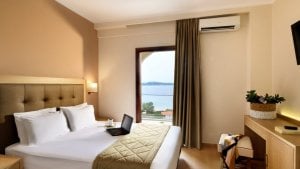 Standard Double / Twin Room with Side Sea View