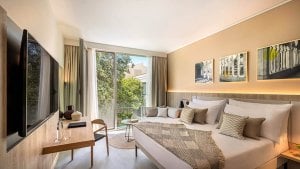 Room for 2+1