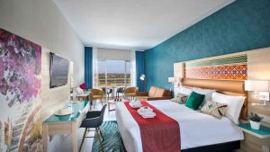 Junior Suite Inland View