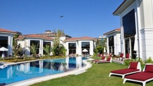 Lake Villa
