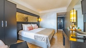 Promo Room