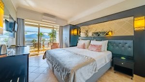 Standard Room with Direct Sea View