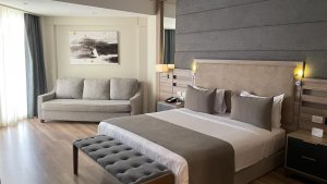 Junior Suite Pool View