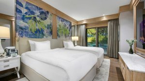 Emerald Villa