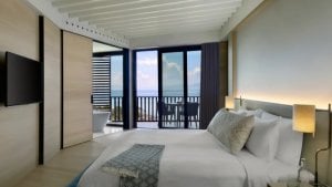 Deluxe King Sea View