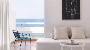 OPEN PLAN SUITE SEA VIEW