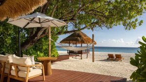 Beachfront Pool Villa