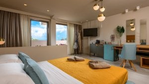 Deluxe Suite with sunset view